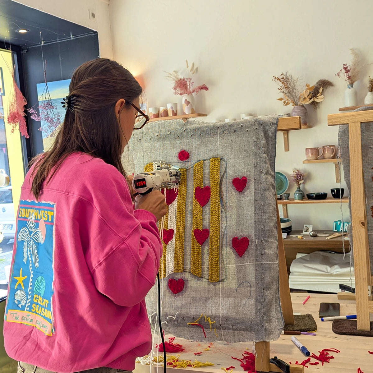 Un Atelier Tufting - Tableau/Miroir